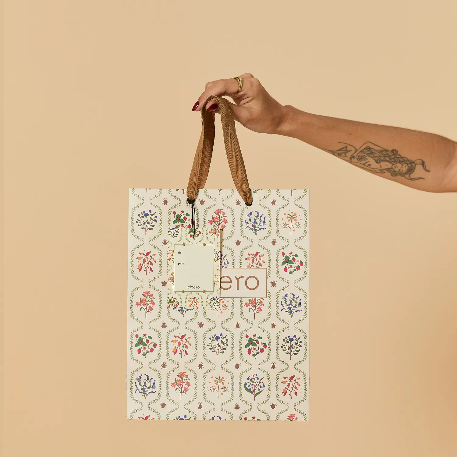 Sacola De Presente P Cicero Jardim Off White